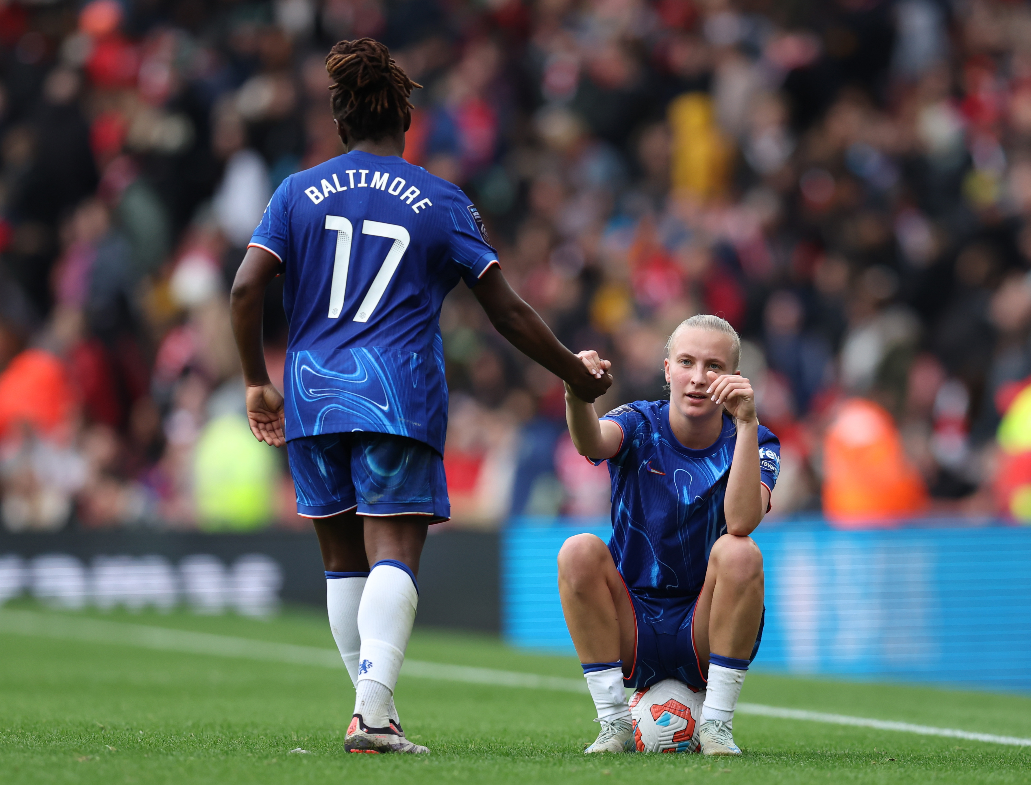 Total Control: Chelsea’s Precision and Pressure Overwhelm St. Pölten