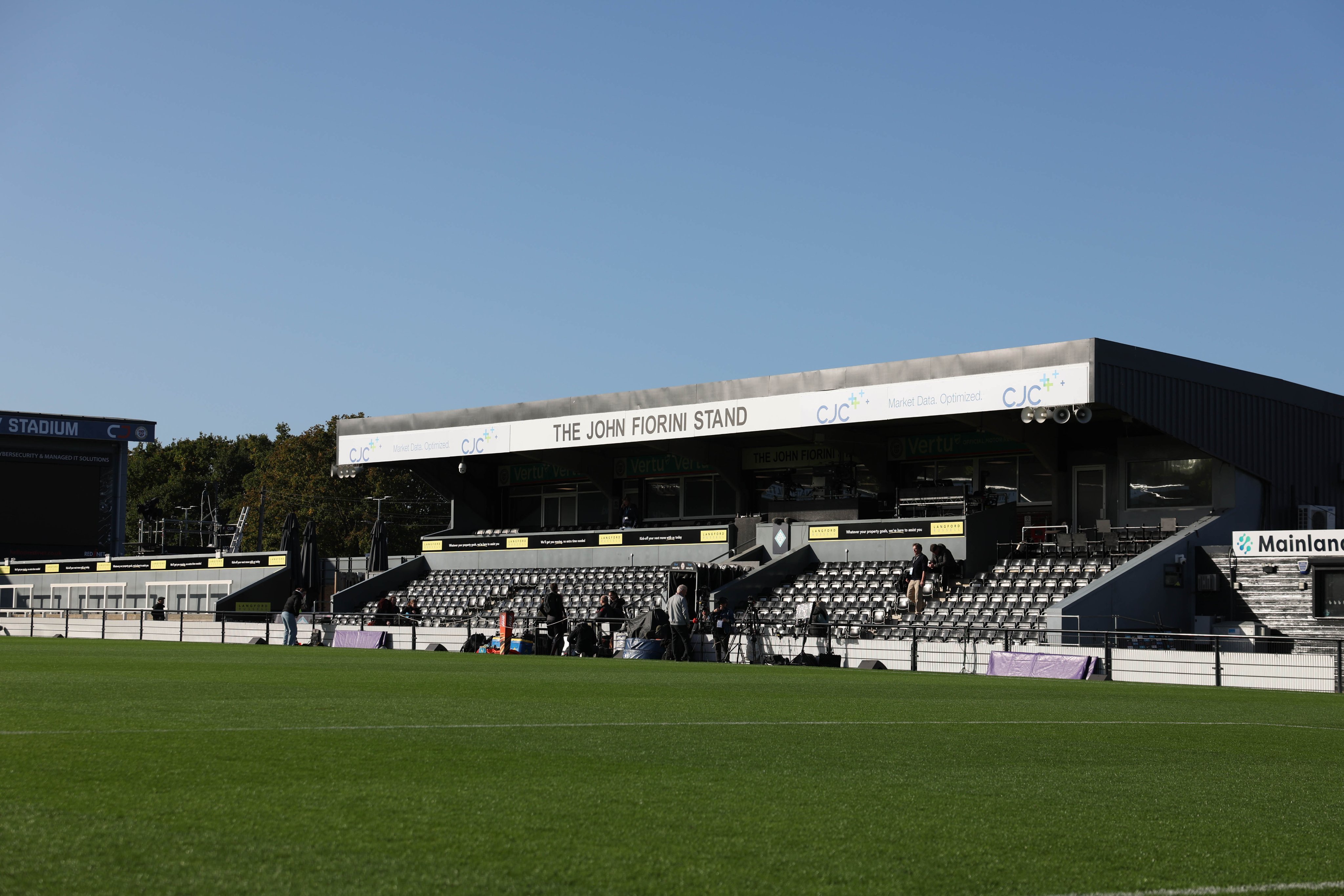Godfrey Stars as London City Down Tottenham in Sensational 4–2 Win