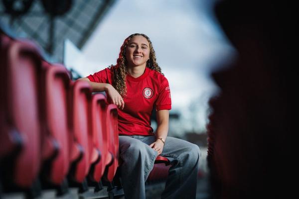 Bristol City Sign 23-year-old Forward from Aston Villa 