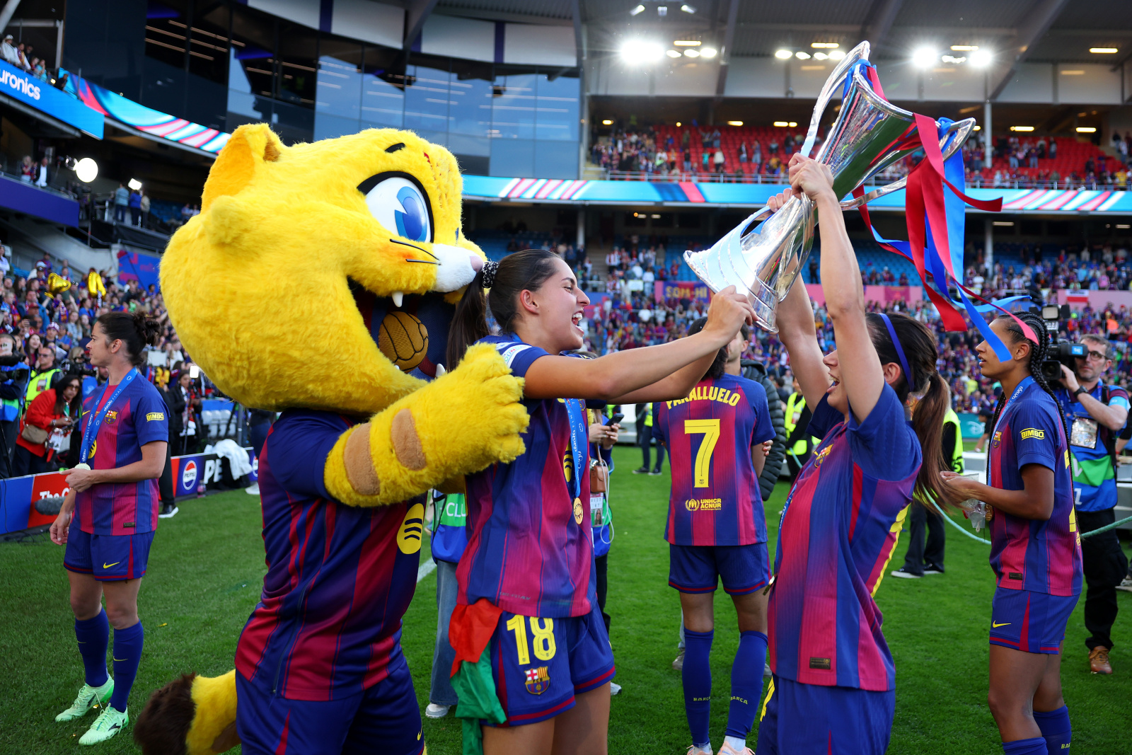 FC Barcelona Femení transfer news