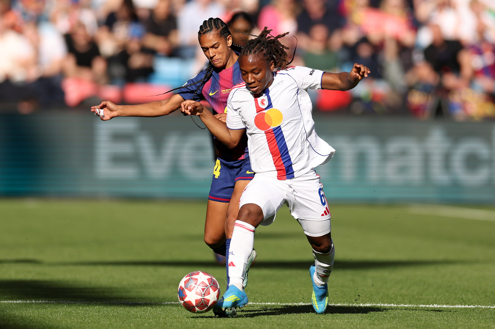 Why Barcelona Are Moving Early To Secure Dutch International