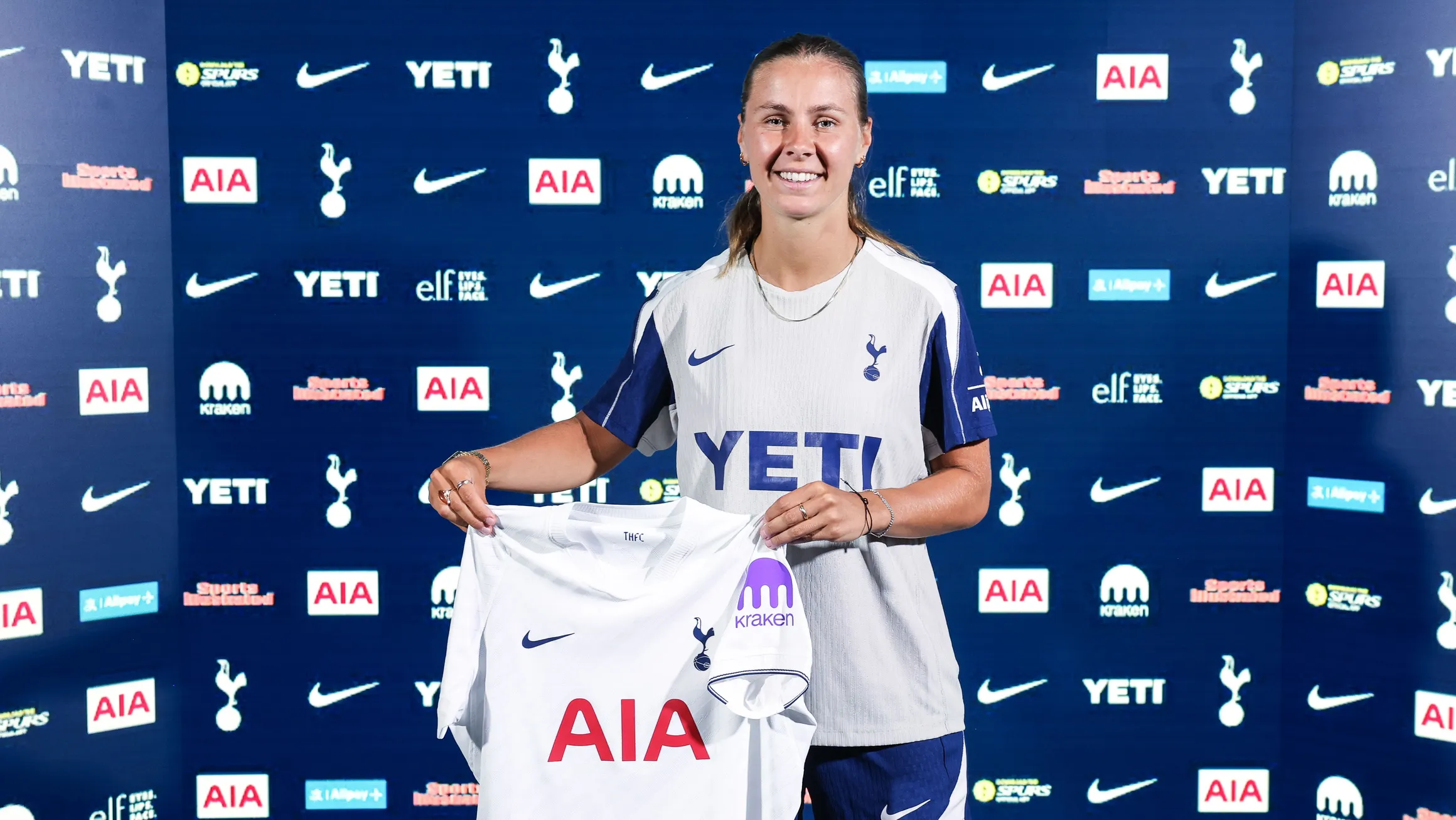 Tottenham Sign Victoria Pelova: What the Dutch Midfielder Brings to Spurs