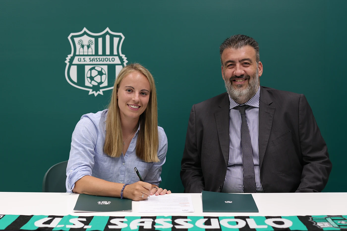 Sassuolo Sign Wolfsburg Midfielder