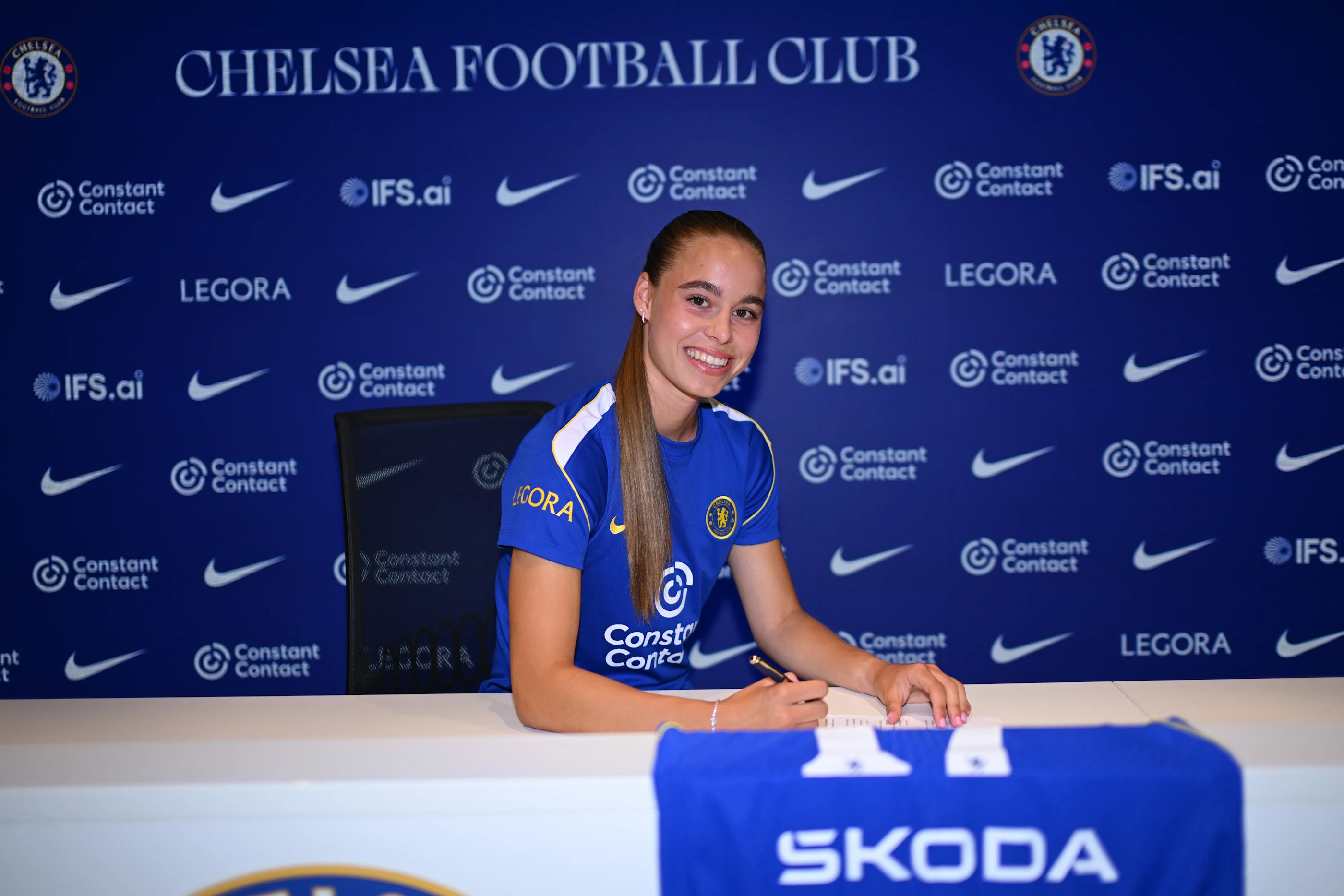 Chelsea Make Long-Term Move for Leicester Full-Back