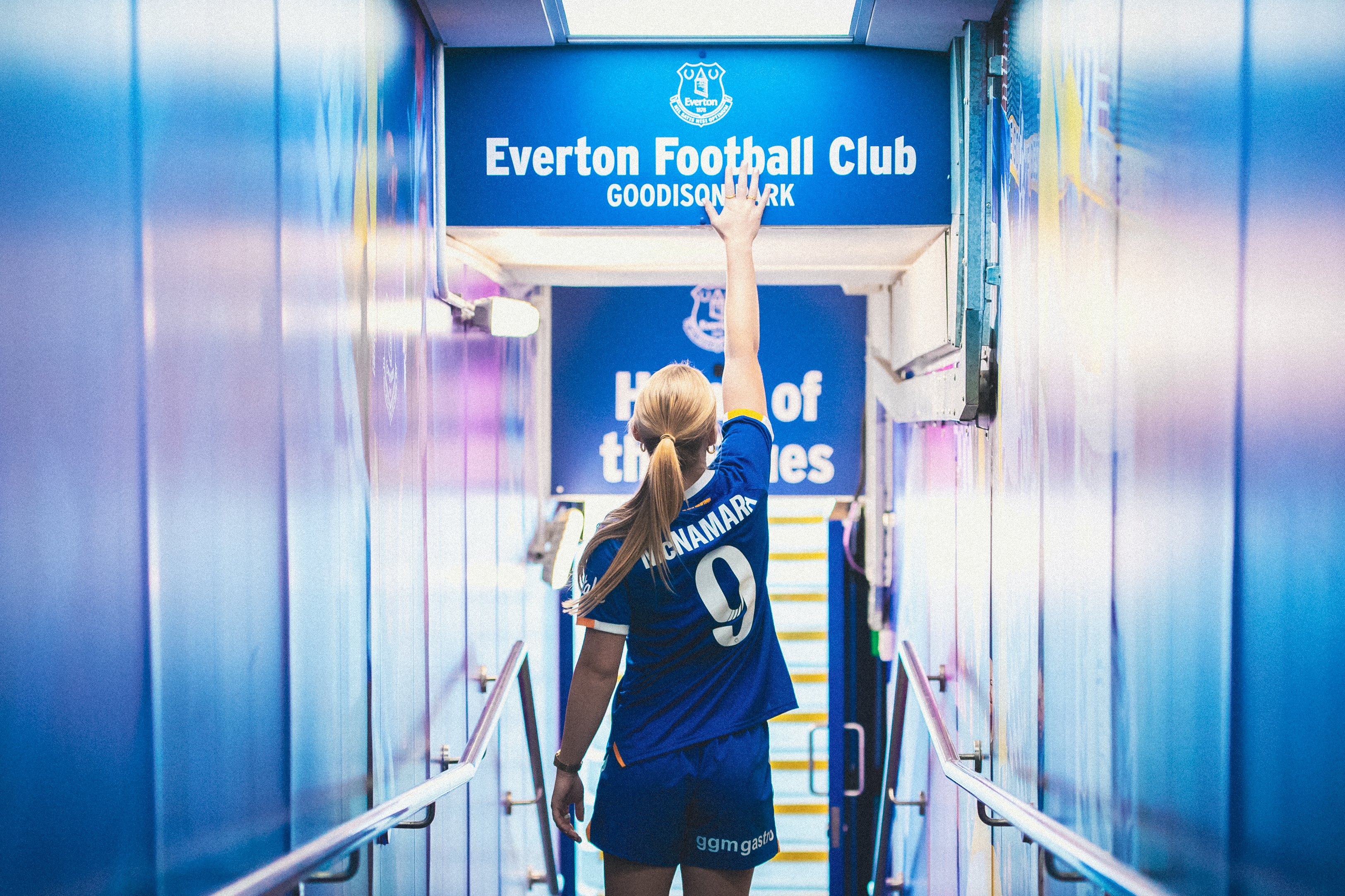 Everton Win Race for Australia Star Striker