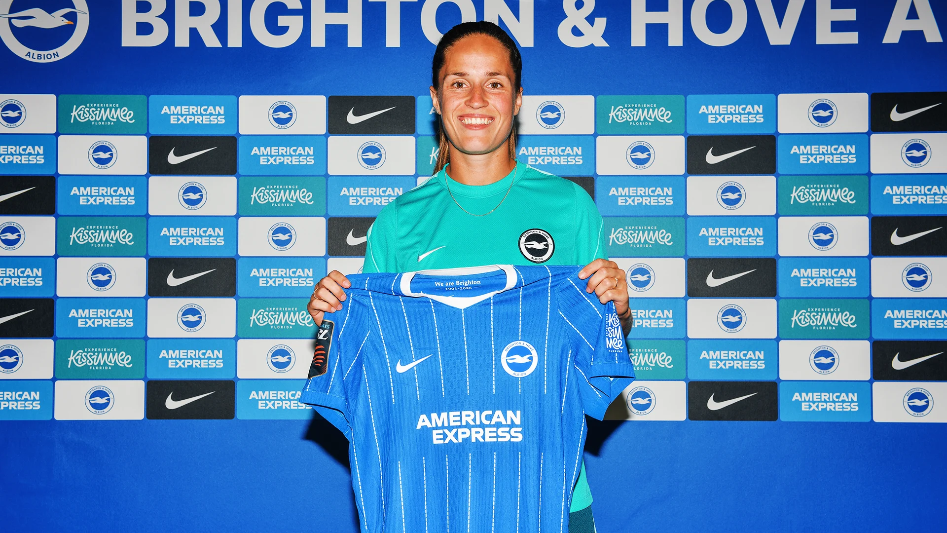 Brighton Extend Dutch Internationals Contract