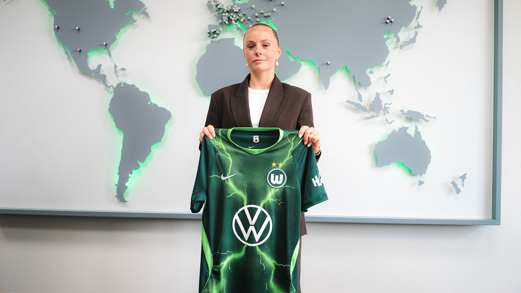 Lou Bogaert Looks Ready For Wolfsburg’s Next Defensive Cycle