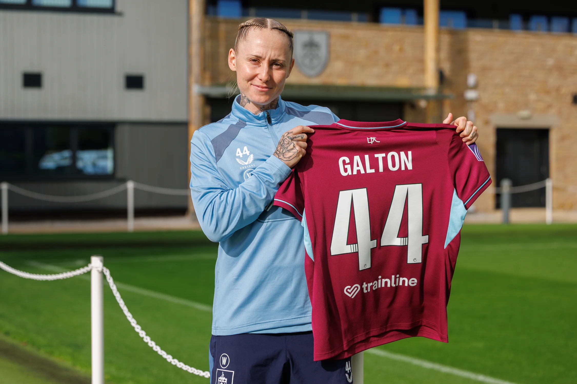Manchester United Winger joins Burnley on One-Year Contract