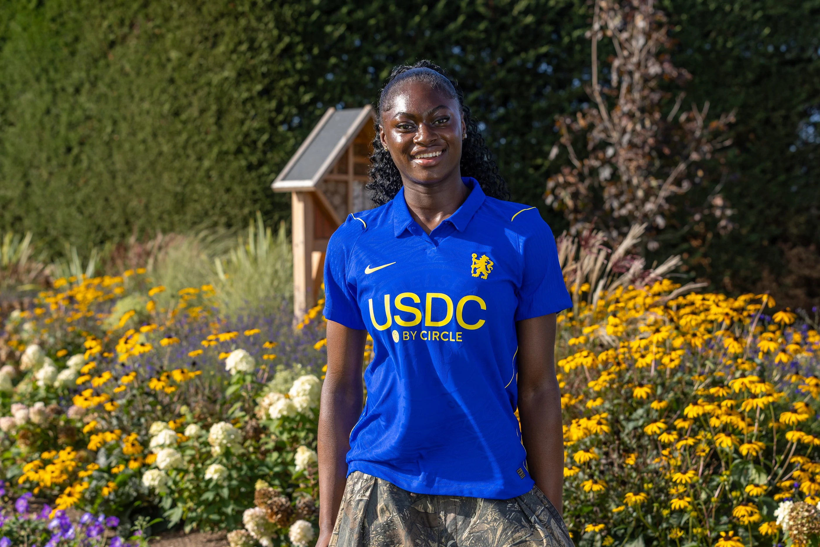 Chelsea Sign French Talent Rachael Adedini to First Professional Contract